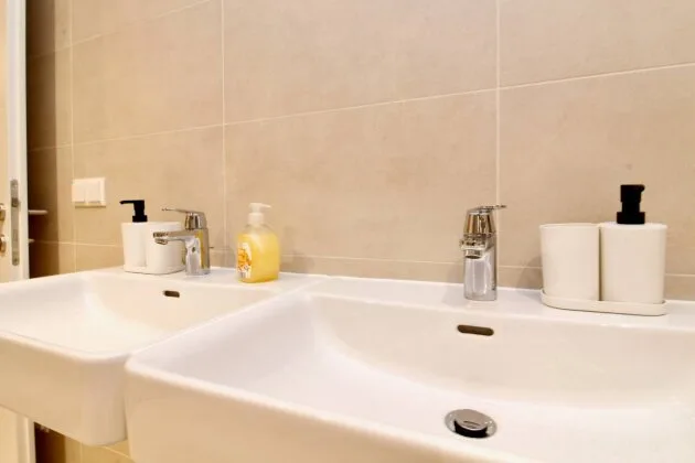 1100 Wien / HBF-Nähe: Neuwertige 5-Zimmer-Wohnung (96 m²) als Investment – Nettomiete € 1.185,65, bis 2028 – image 13