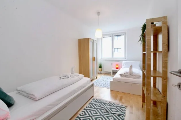 1100 Wien / HBF-Nähe: Neuwertige 5-Zimmer-Wohnung (96 m²) als Investment – Nettomiete € 1.185,65, bis 2028 – image 21