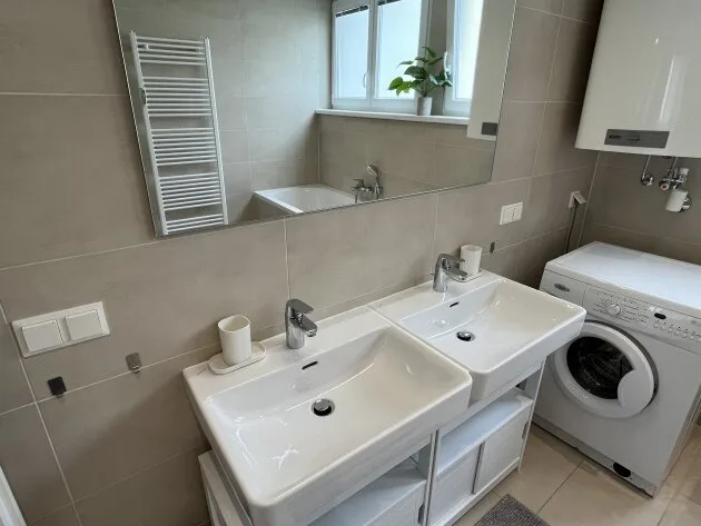 1100 Wien / HBF-Nähe: Neuwertige 5-Zimmer-Wohnung (96 m²) als Investment – Nettomiete € 1.185,65, bis 2028 – image 53