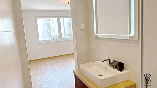 Top 14: 2-Zimmer-Erstbezug, 45 m² + Balkon 6 m² — Neubau Fleischmanngasse 6, 1040 Wien – Bild 4
