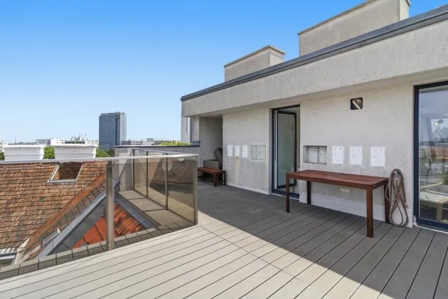 Above the Roofs of Vienna: 2.5-Room Maisonette with Sun Terrace, U1 Troststraße – image 5