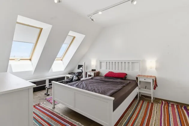 Above the Roofs of Vienna: 2.5-Room Maisonette with Sun Terrace, U1 Troststraße – image 6