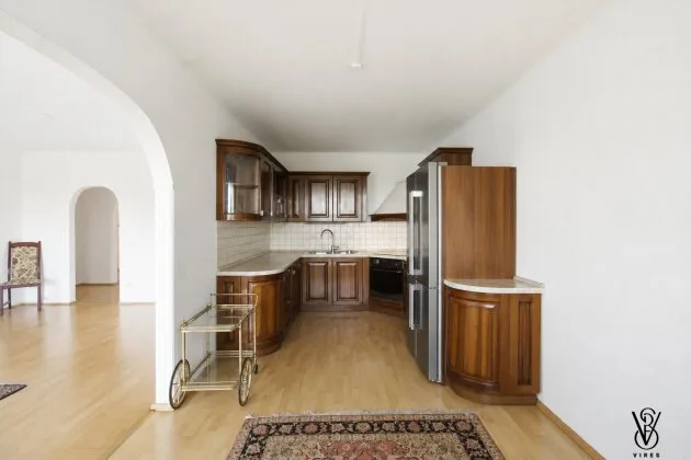 Wohnen am Donaupark: 3-/4-Zimmer-Wohnung mit Fernblick, U1 fußläufig, Zentrum in Minuten – Bild 18