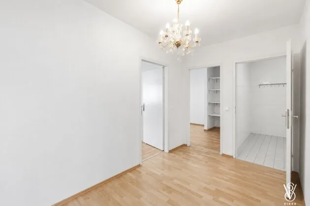 Wohnen am Donaupark: 3-/4-Zimmer-Wohnung mit Fernblick, U1 fußläufig, Zentrum in Minuten – Bild 6